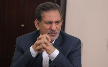 جهانگیری از بیست و پنجمین نمایشگاه بین المللی نفت و گاز بازدید کرد