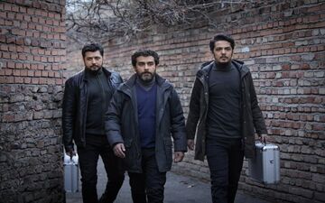 چرایی نیمه تمام ماندن سریال گاندو؟!