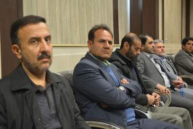 حضور وزیر ورزش و جوانان در ستاد بازسازی مناطق زلزله زده کرمانشاه 