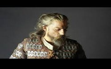 گریم خاص و متفاوت پیمان معادی با موهای بلند