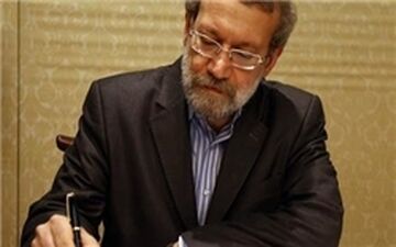  لاریجانی درگذشت عزت الله انتظامی را تسلیت گفت