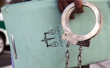 سارق و مال‌خر سیم‌ برق و تجهیزات مخابراتی اهواز در دام پلیس افتاد