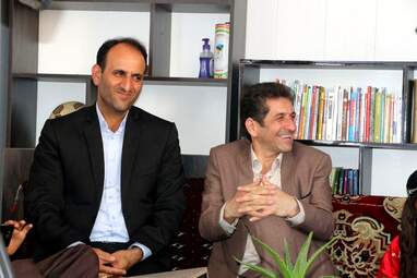 اهدای بیست دوچرخه  از سوی آموزش پرورش استان کرمانشاه به دانش‌آموزان روستای صفرشاه