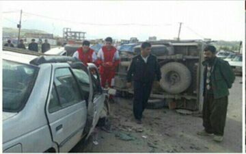 مصدومیت ۴‌نفر در تصادف جاده ای+تصاویر