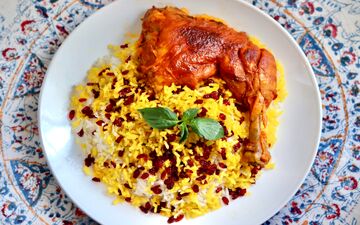 طرز تهیه مرغ مجلسی؛ غذای خوشمزه و لذیذ برای مهمانی‌های خاص