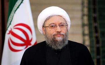 آملی‌لاریجانی: کشورهای سلطه‌گر با چهره‌ای نقابدار مقابل نظام ایستاد‌ه‌اند