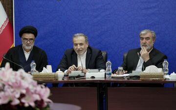 برگزاری نشست کمیسیون امنیت ملی و سیاست خارجی مجلس با وزیر امور خارجه
