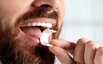افشای یک راز ترسناک پشت جویدن آدامس
