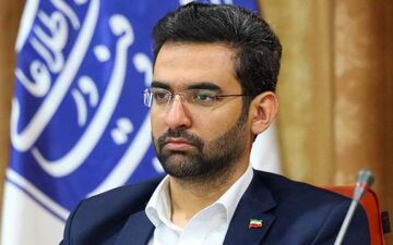 واکنش آذری جهرمی به کاندیداتوری برای ۱۴۰۰