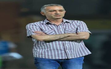 سرمربی صنعت‌نفت آبادان ماندنی شد