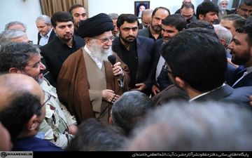 دیدار مسئولان سازمان پدافند غیر عامل با رهبر انقلاب