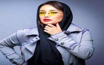 تیپ متفاوت بهاره افشاری در استادیوم