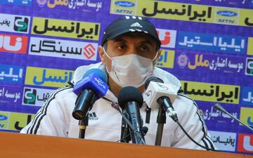 
خطیبی: بازیکنان من برای بازی با پرسپولیس انگیزه بالایی دارند
