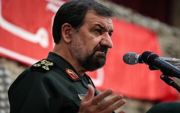محسن رضایی: در صورت حمله آمریکا حیفا و و مراکز مهم اسرائیل را با خاک یکسان می‌کنیم