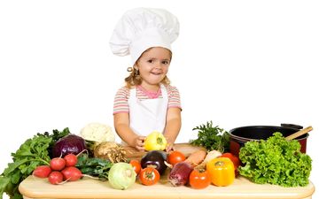 غذاهای مناسب برای کودکان دو تا سه سال + فیلم