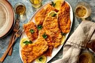 طرز تهیه ماهی سوخاری رستورانی؛ دستور پخت ترد و خوشمزه