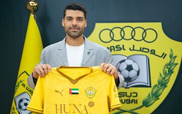 مهدی طارمی از هواداران الوصل به خاطر شکست عذرخواهی کرد