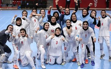 
بازی های آسیایی جوانان بحرین/ قهرمانی تیم ملی فوتسال دختران ایران
