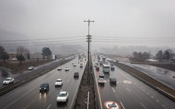 بارش باران در برخی محورهای کشور