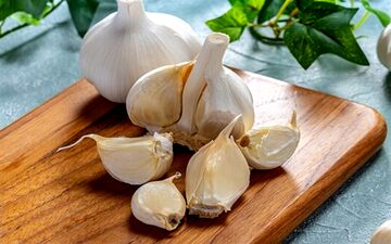 به این دلایل مهم از خوردن سیر غافل نشوید!