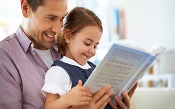اثرات قصه گویی و کتابخوانی برای کودکان