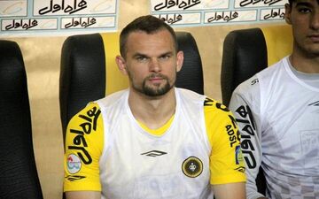 جلسه کومان با مسئولان باشگاه سپاهان برگزار شد
