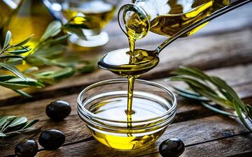 تشخیص روغن زیتون تقلبی از اصل را یاد بگیریم