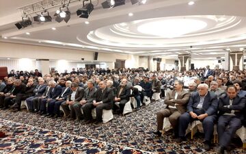 گزارش تصویری مراسم حمایت جامعه کارگری و اصناف کرمانشاه از دکتر عبدالرضا مصری کاندیدای دوره یازدهم مجلس شورای اسلامی 
