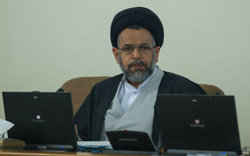 وزیر اطلاعات: سخنان ترامپ آمریکا را در معرض انزوای بیشتری قرار داد