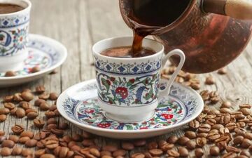 تاثیر قهوه صبحگاهی بر خلق و خو
