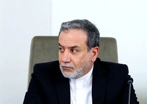 عراقچی: ایران مانع تردد در تنگه هرمز نشده