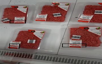  قیمت گوشت وارداتی نیمایی شد؛ خبری از پرداخت مابه‌التفاوت نیست