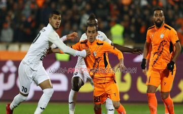 اعتراف ستاره بادران: من عاشق پرسپولیسم ولی طبیعی است هر کسی به این تیم گل بزند خوشحالی کند