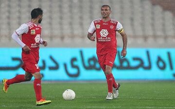 2 بازیکن از استقلال و پرسپولیس تست دوپینگ دادند