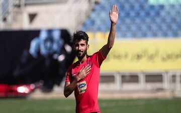 پیام ستاره خارجی به سرخ‌دلان پس از امضاء قرارداد با پرسپولیس + عکس