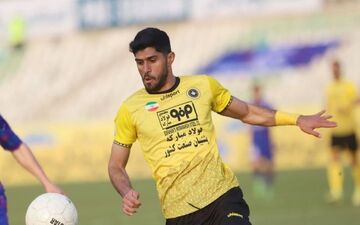 مدافع سپاهان؛ سومین خرید پرسپولیس