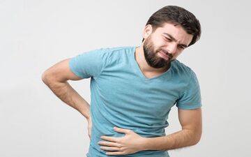 بیماری کلیوی بی سر و صدا می‌آید! ۷ علامت پنهان که باید قبل از دیر شدن بشناسید