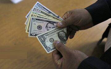 ثبات قیمت دلار در کانال ۲۲ هزارتومانی در روز پایانی هفته