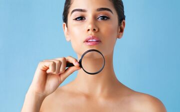 حجامت موهای زائد چانه را از بین می‌برد؟