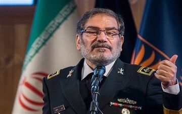 شمخانی: تنها سیاستمداران آمریکایی هستند که کرونا را فرصتی برای تداوم دشمنی می‌دانند
