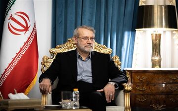 پاسخ لاریجانی به ترامپ؛ مراقب خودت باش