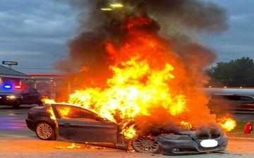 آتش‌زدن خودروهای مدل بالا به‌خاطر حسادت