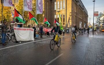 هلندی‌ها ۱۱۱ هفته در حمایت از فلسطینیان راهپیمایی سکوت کردند