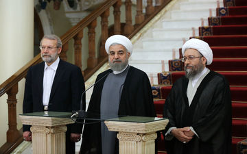 روحانی پس از نشست سران سه قوه اعلام کرد،از فردا همه روزهای دولت برای "بودجه" خواهد بود
