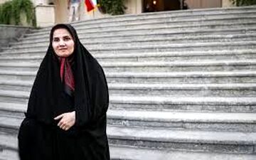  پوشش جدید و دیده نشده خانم معاون حسن روحانی