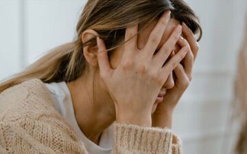 چرا نباید علائم افسردگی را نادیده بگیریم؟