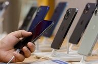 انتقاد مجلس از افزایش قیمت گوشی موبایل؛ نرخ ارز غیرواقعی در بازار