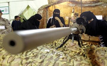 درخواست عجیب و غریب بن سلمان برای از زنان سعودی+عکس