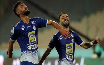 شجاعیان مصدوم شد