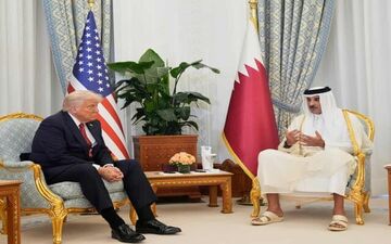 امیر قطر و ترامپ باهم گفت و گو تلفنی داشتند